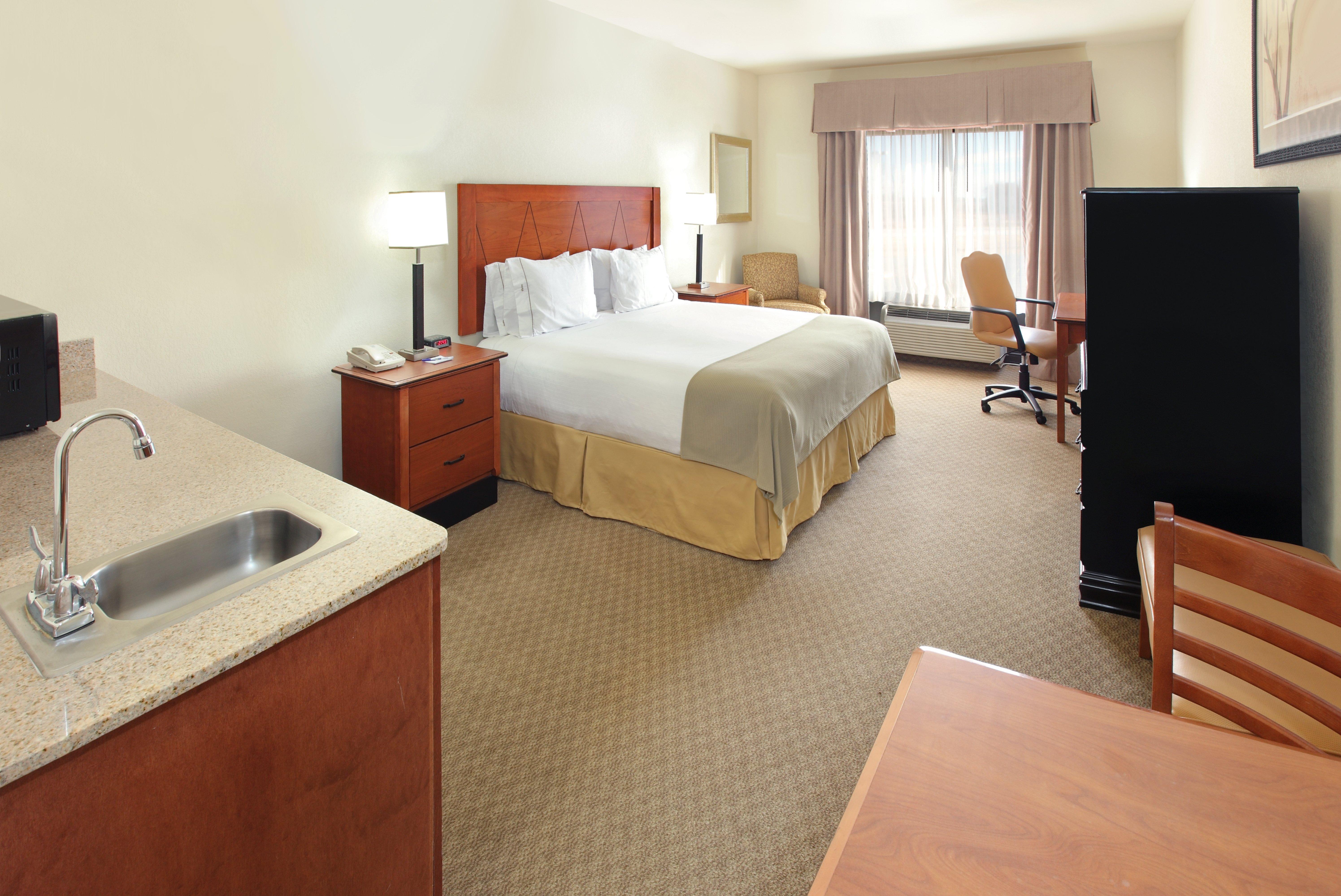 Holiday Inn Express & Suites Pine Bluff/Pines Mall By Ihg Buitenkant foto