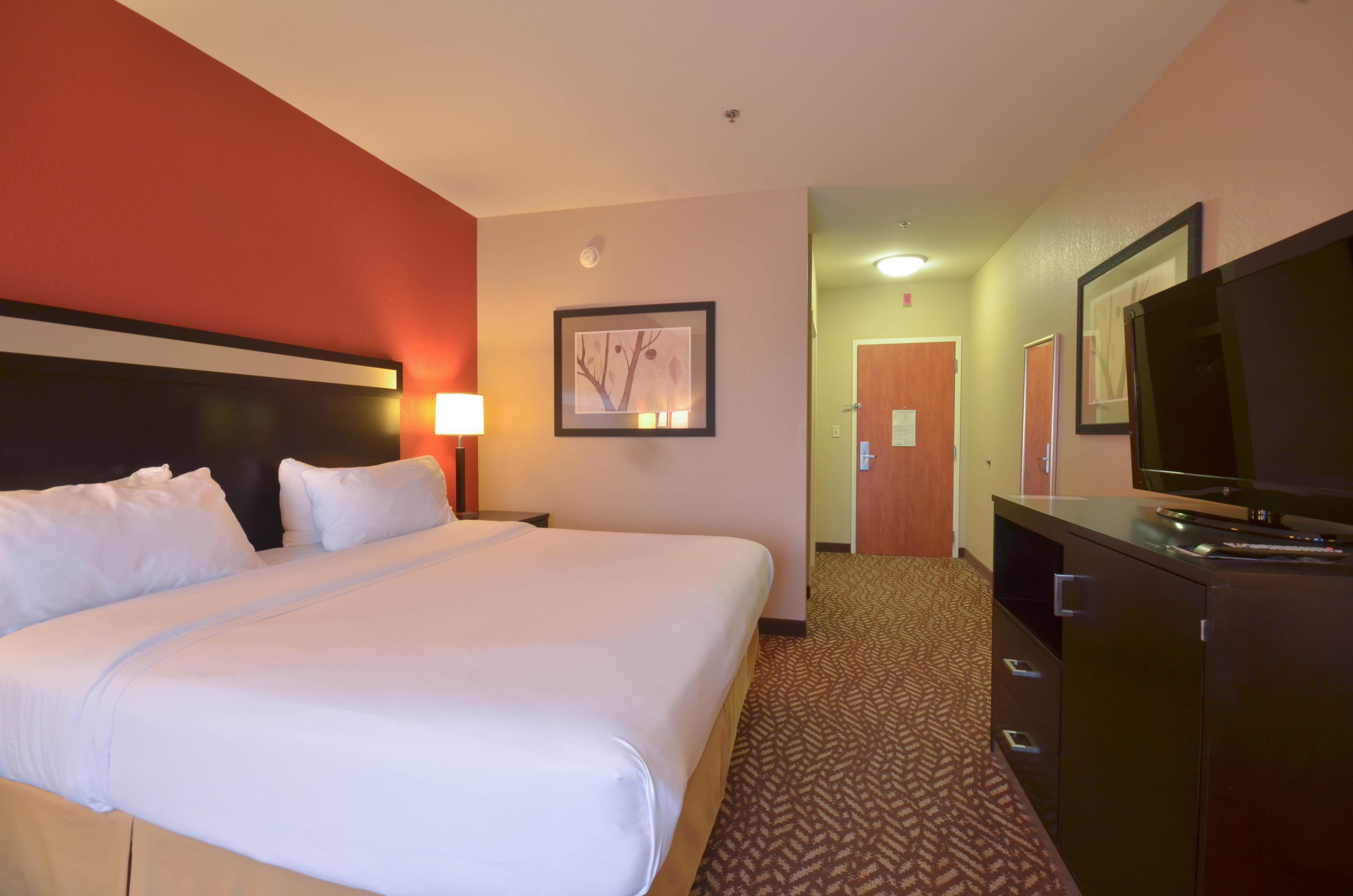 Holiday Inn Express & Suites Pine Bluff/Pines Mall By Ihg Buitenkant foto