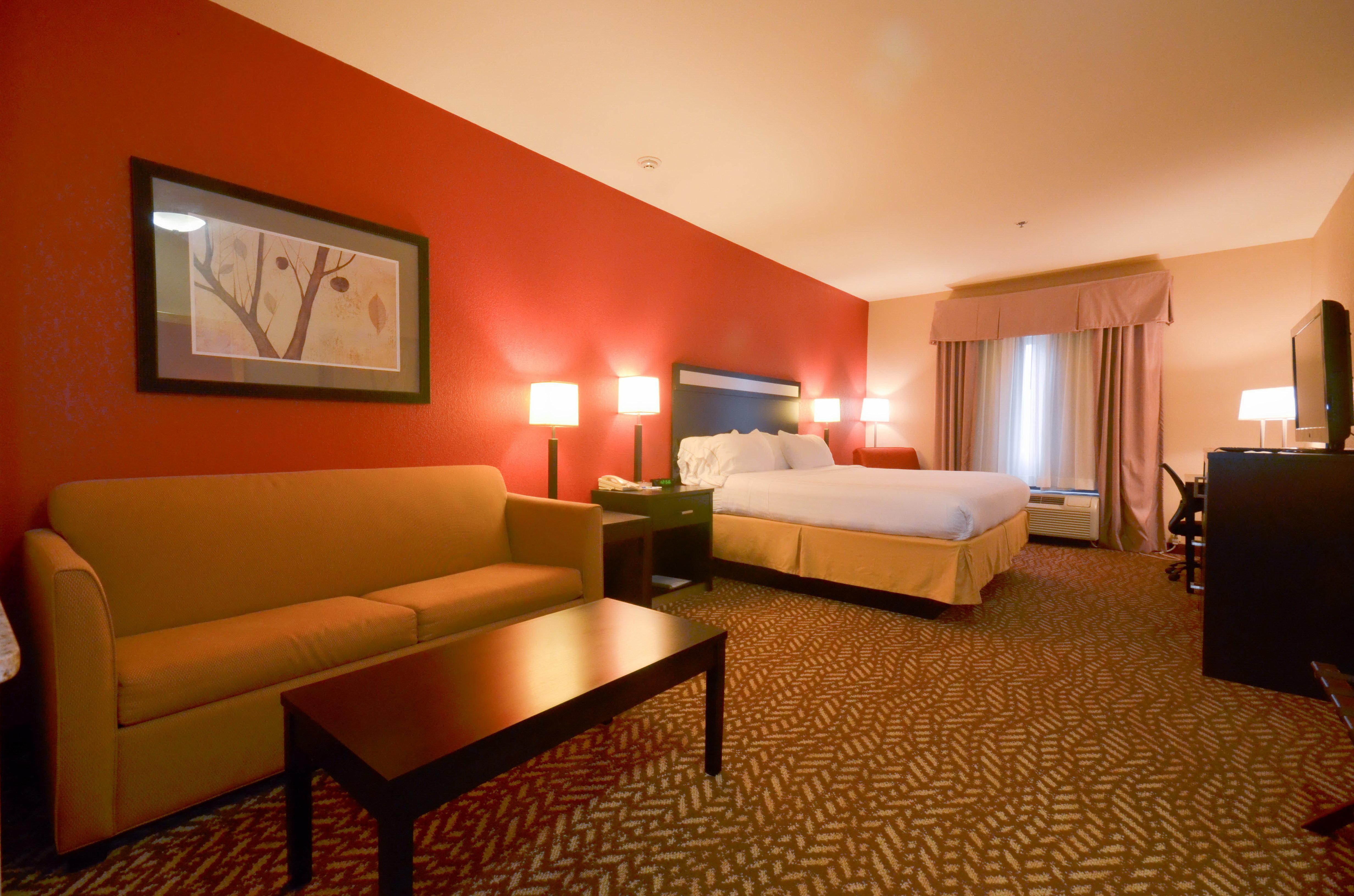 Holiday Inn Express & Suites Pine Bluff/Pines Mall By Ihg Buitenkant foto